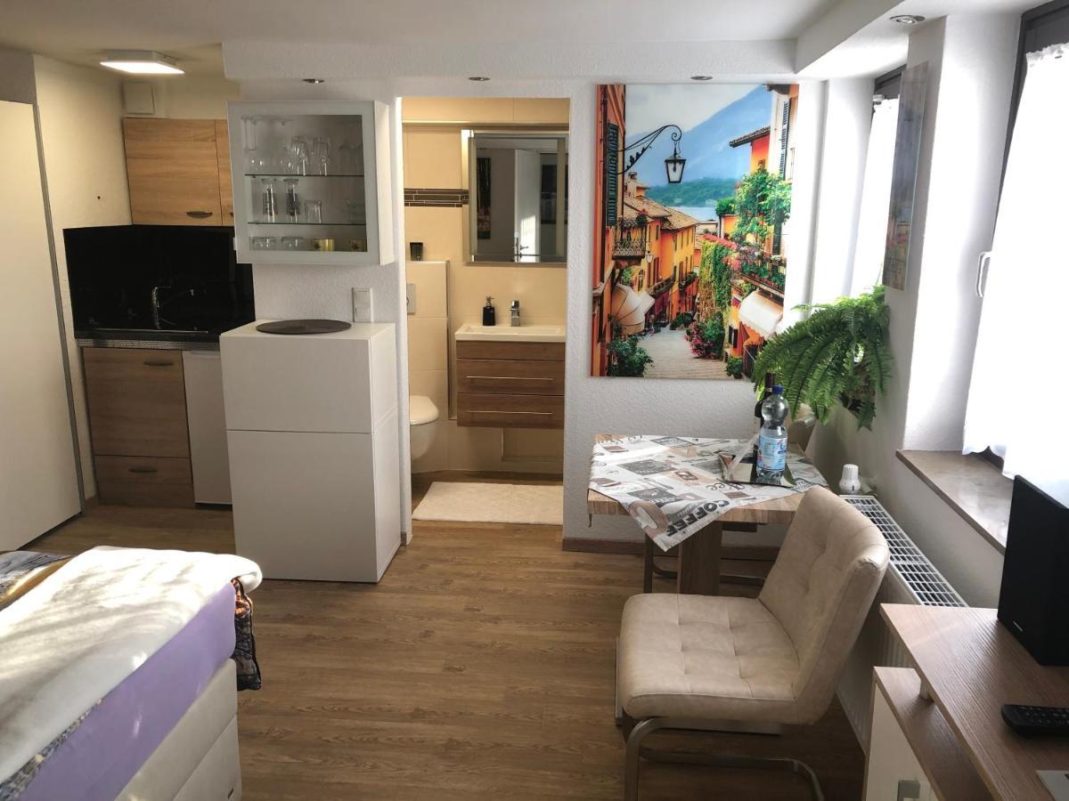 Ferienwohnung Apartment Dettum Mit Eigenem Bad, Kochnische Und Wintergarten ภายนอก รูปภาพ