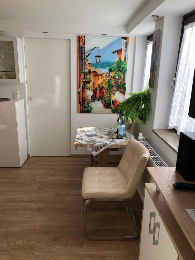 Ferienwohnung Apartment Dettum Mit Eigenem Bad, Kochnische Und Wintergarten ภายนอก รูปภาพ